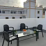 Konukevi Coliving El Gago *