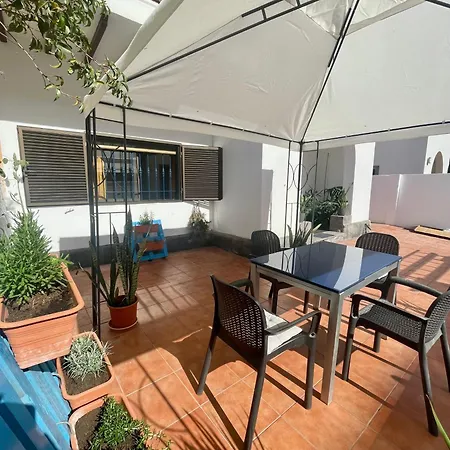 Coliving El Gago בית הארחה