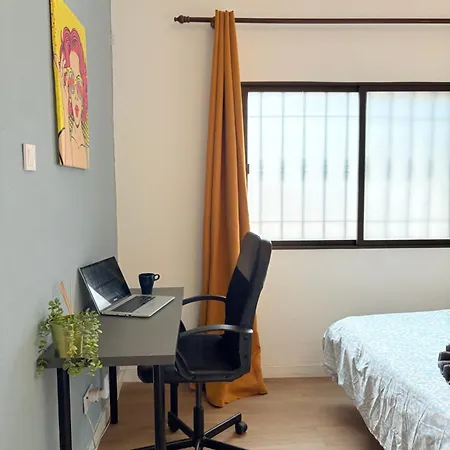Coliving El Gago בית הארחה